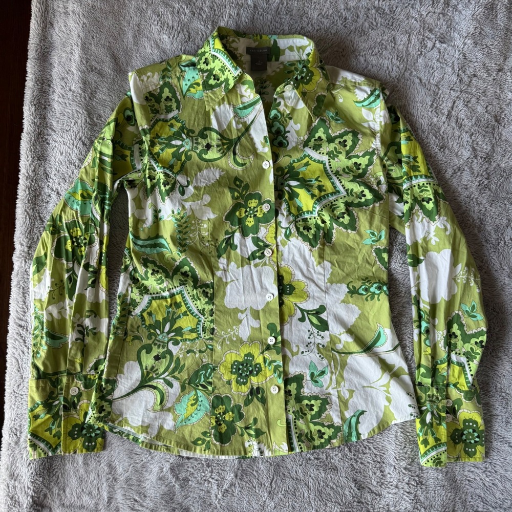 Ann Taylor Green Paisley Floral Button Shirt Tailored Preppy Women 2 Top